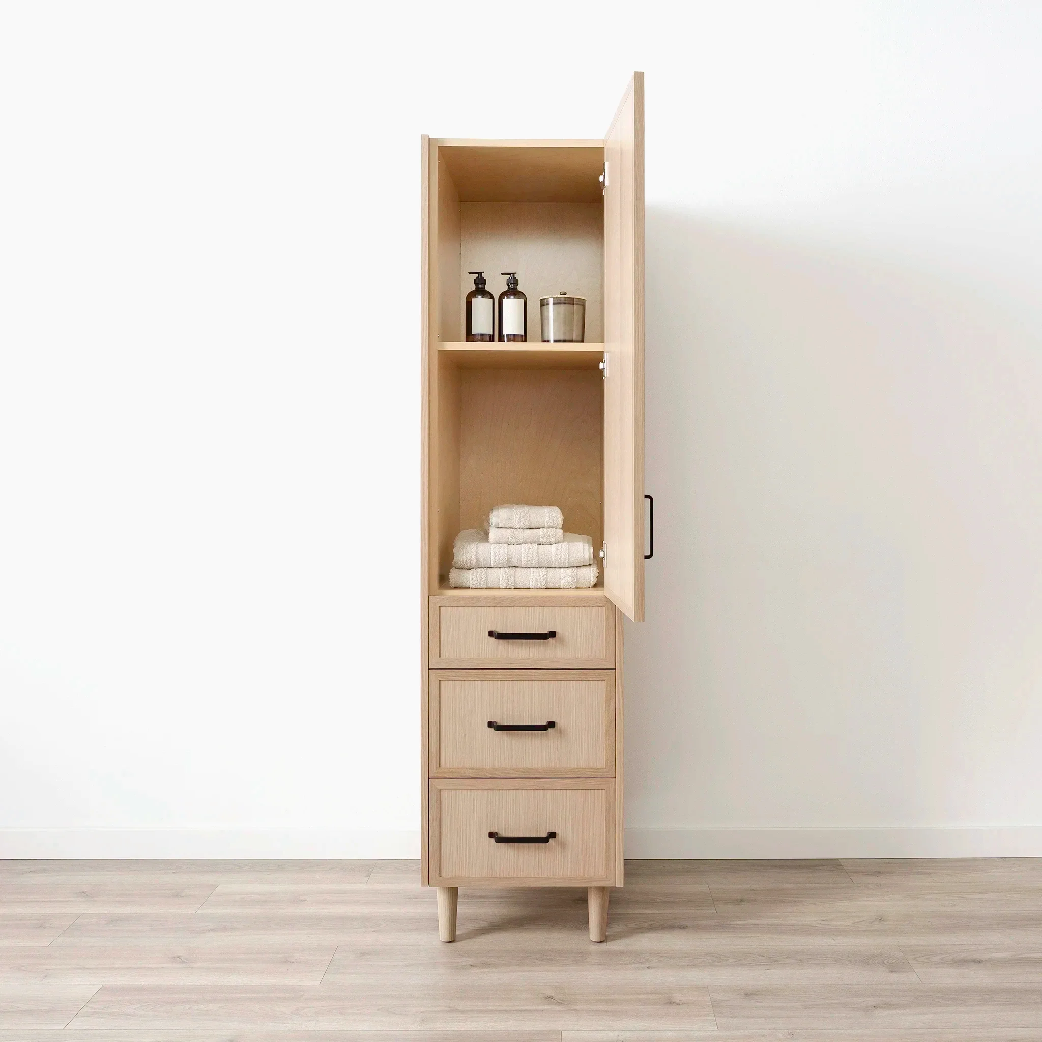 Cape Breton White Oak Linen Cabinet - Image 5