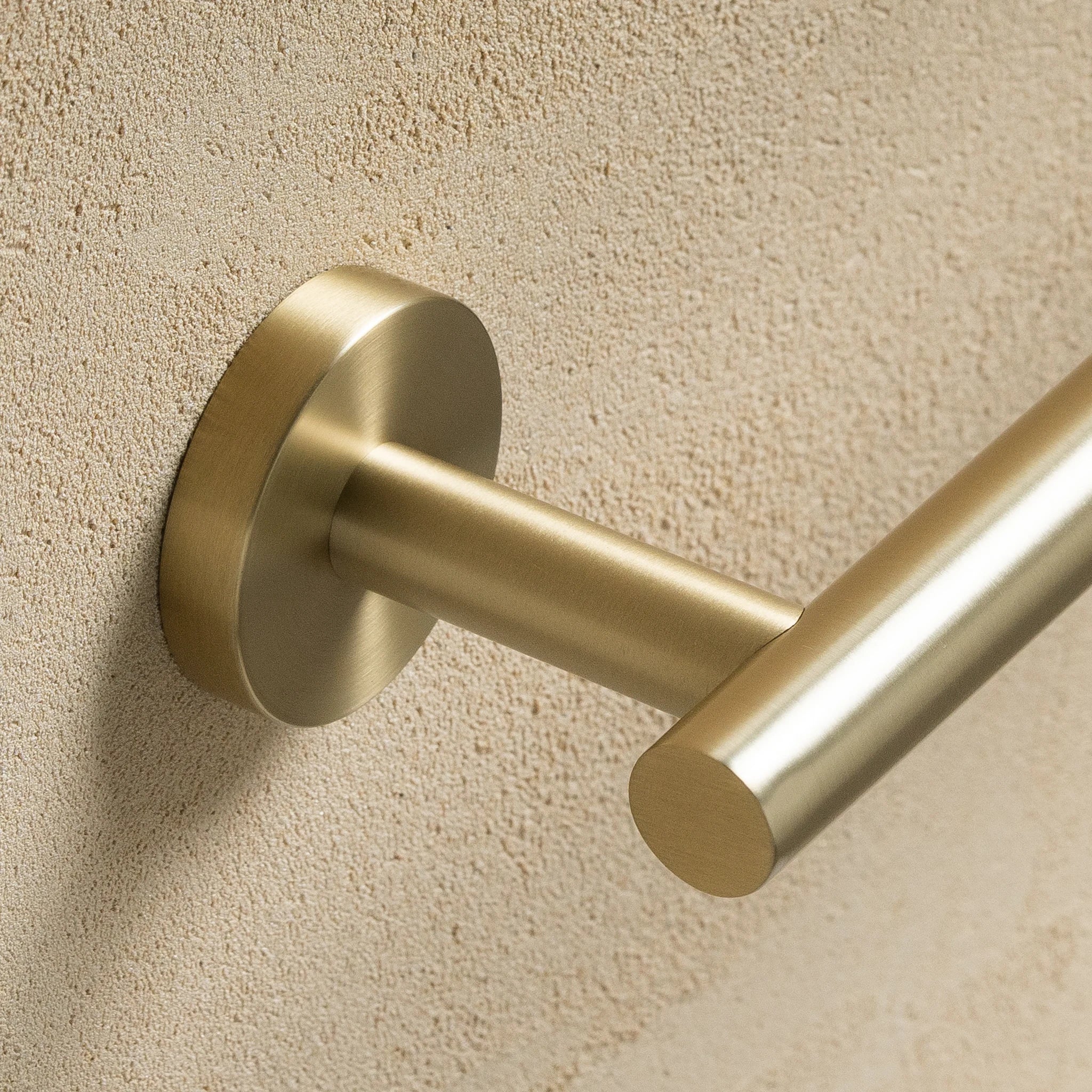 Capri Towel Holder - Image 4