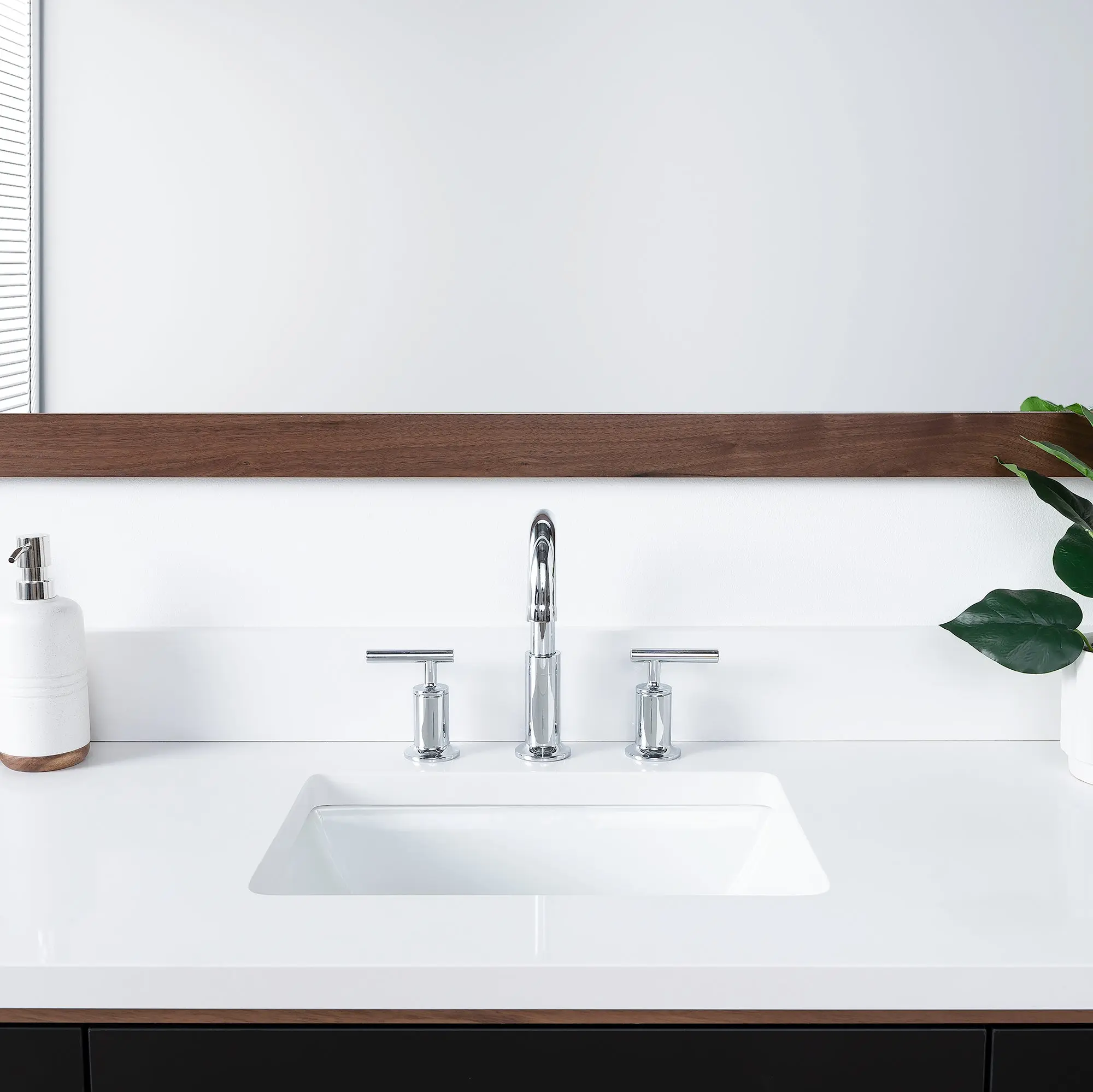 Sidney SLIM 60" Matte Black Bathroom Vanity - Image 9