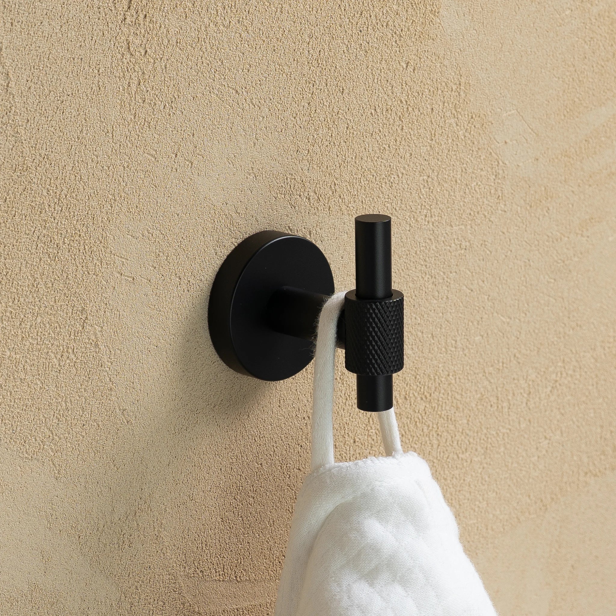 York 4-Piece Bathroom Accessory Set - Image 25
