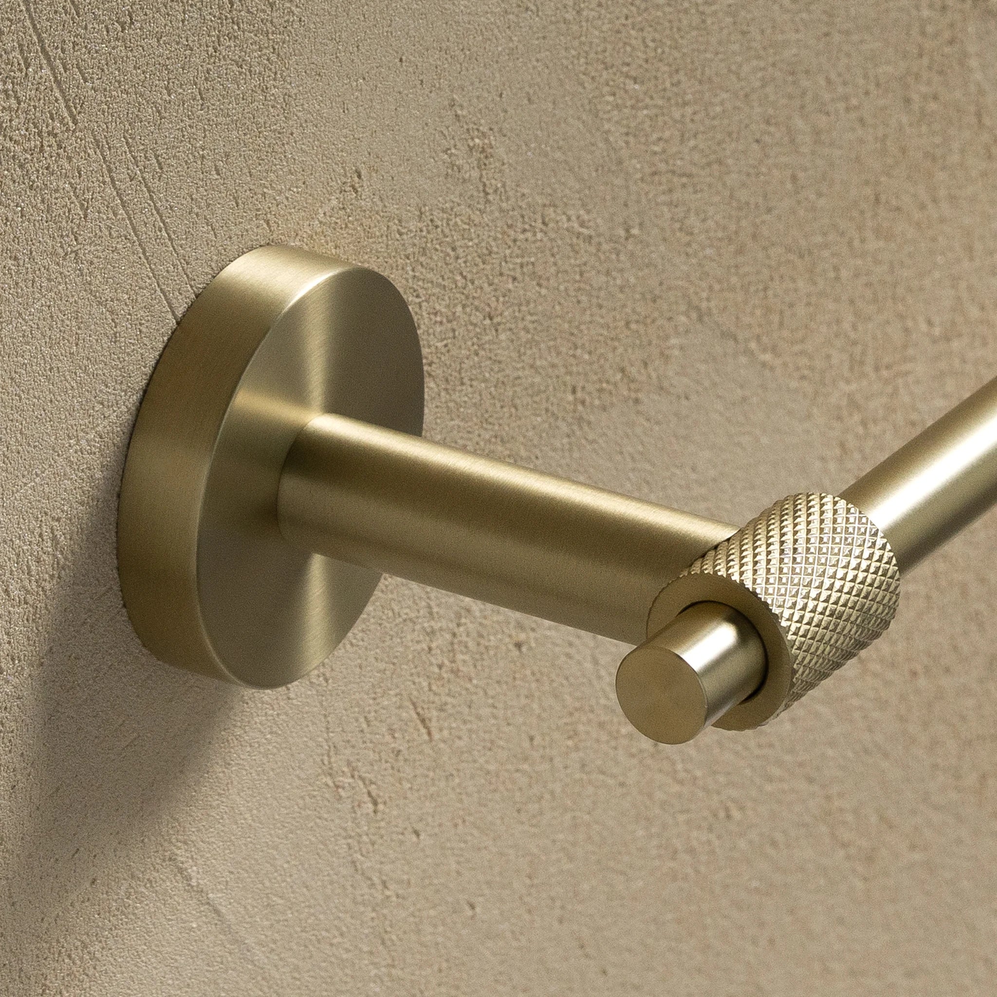 York Single Towel Bar - Image 4